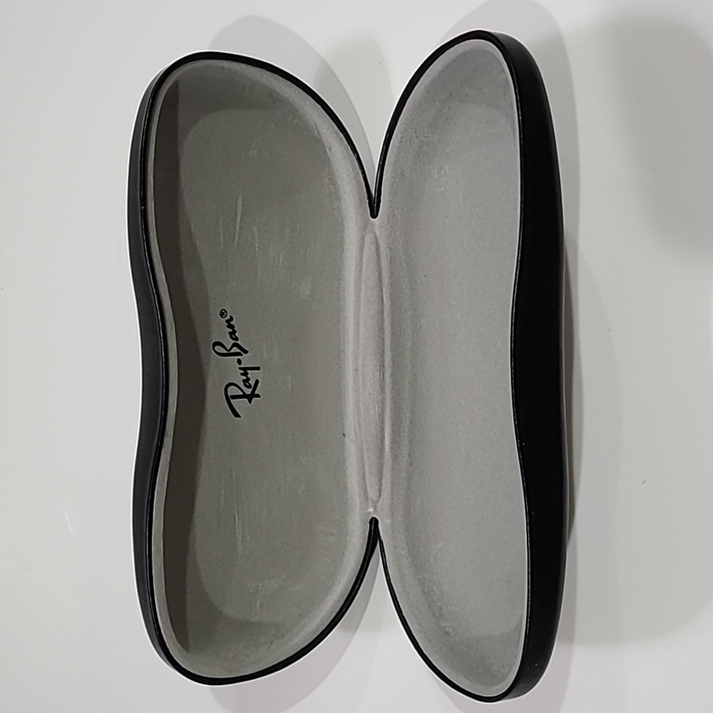 NWOT Ray-Ban sunglasses case